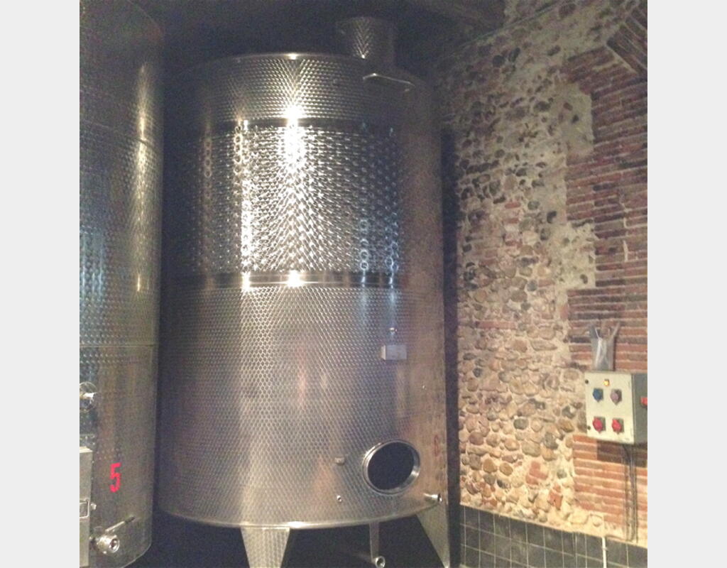 Cuve de stockage INOX - Volume : 120 hecto (12000 litres)