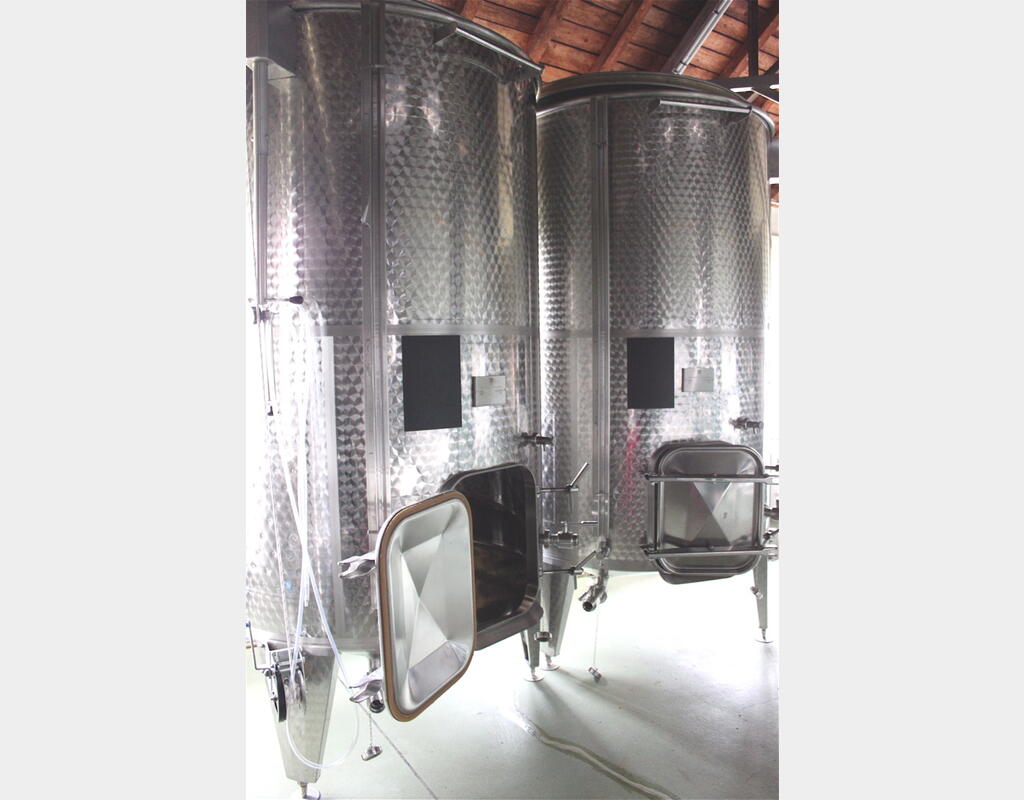 Cuve à chapeau flottant en INOX 304L - Volume : 2900 litres