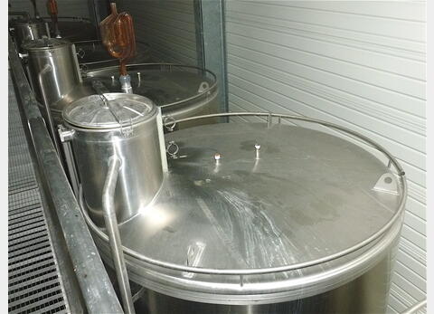 Cuve de stockage en INOX 316L - Volume : 208 hecto (20800 litres)