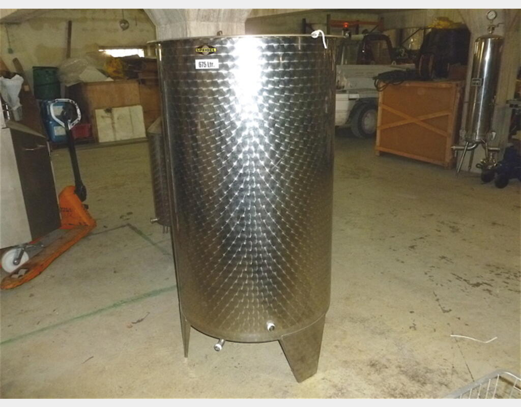 CUVE INOX PLAFOND MOBILE SUR PIEDS - 45 kg / 675 litres