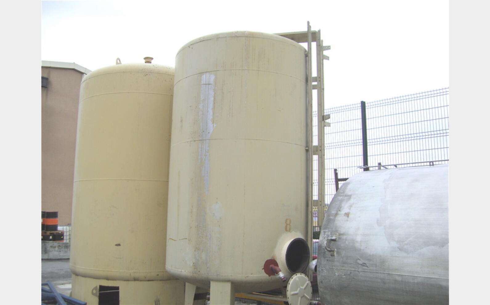 Cuve de stockage ACIER, 20000 litres - Fond bombé