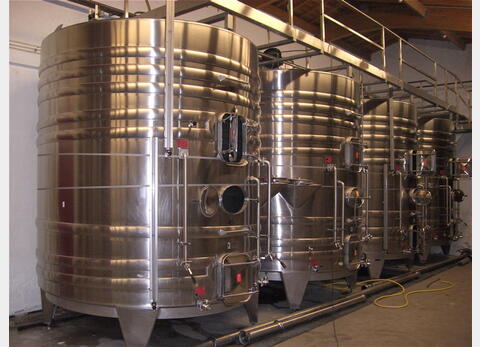 Cuve inox de vinification 180hls - Marque : LEJEUNE, année 2001