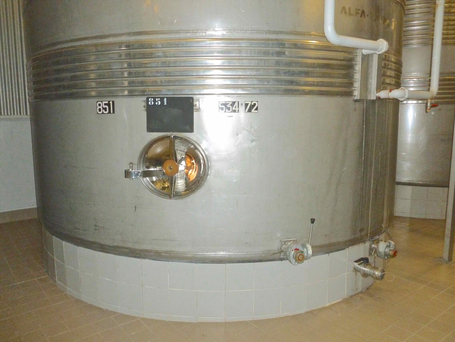 Cuve de stockage inox refroidie - Volume : 524 hectos (52400 litres)