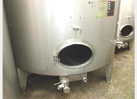 Cuve INOX 316 sur pieds avec drapeau - Volume : 120 hecto (12000 litres)