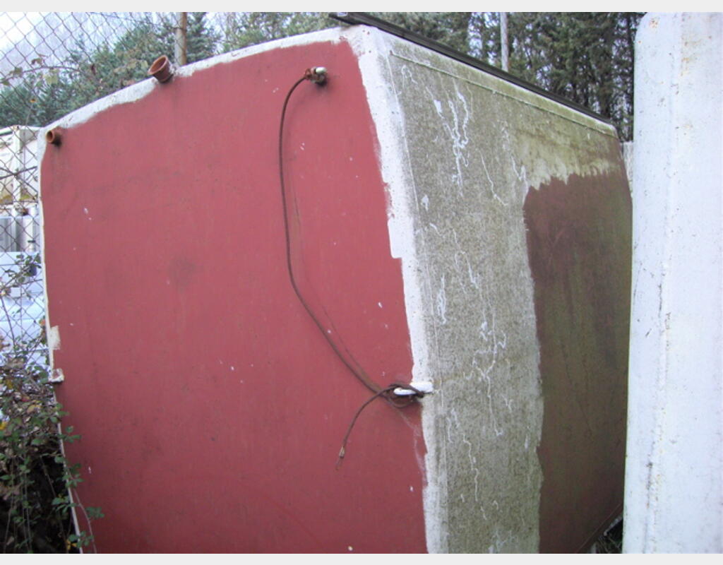 cuve de stockage - parallélépipèdique sur structure pieds