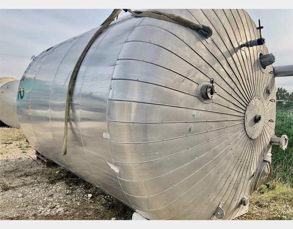 Stainless steel tank - Insulated