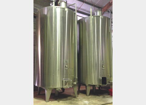 Cuve inox de vinification fermée - Volume : 30.000 litres (300 hecto)