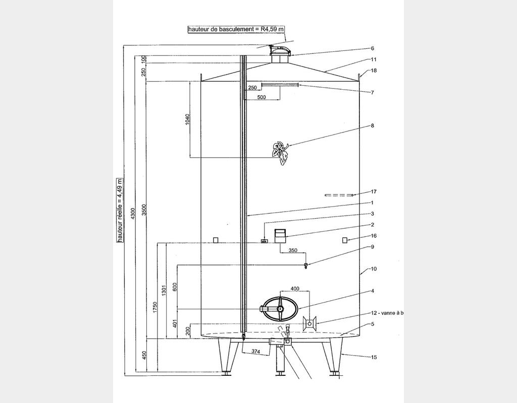 Stainless steel cylindrical tank - Vertical - On feet