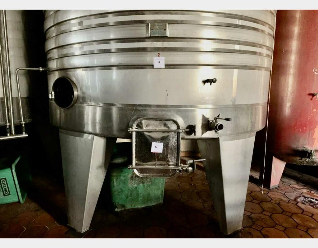 304 stainless steel vat for vinification - Conical bottom on legs with circuits
