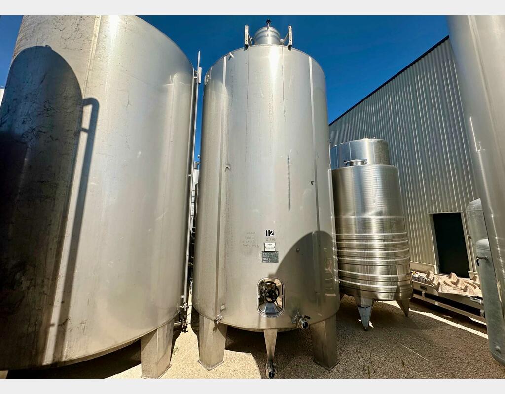 316 stainless steel tank - Conical bottom on feet