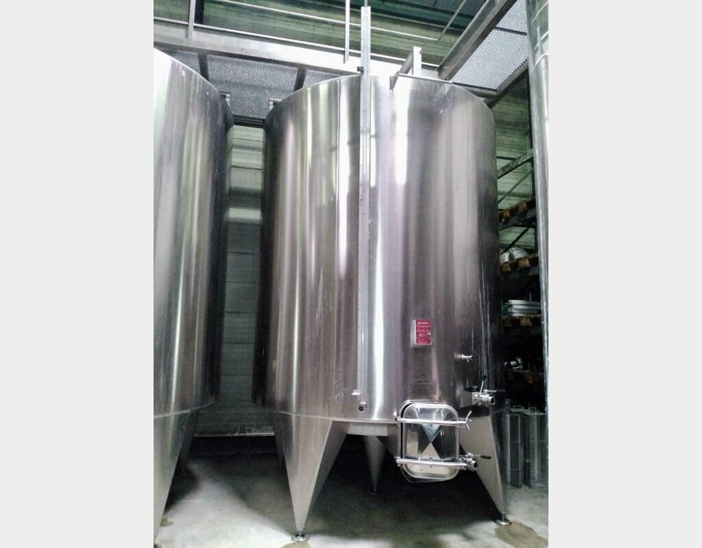 304 stainless steel vinification tank - Flat bottom - On legs