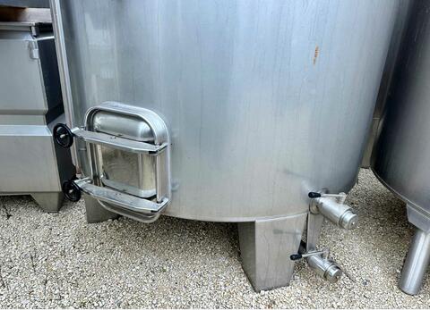 304 stainless steel tank - Closed - Conical bottom on feet