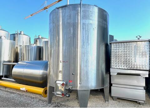 Closed stainless steel tank - Conical bottom - Storage