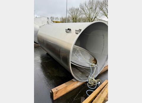 Stainless steel tank with floating top