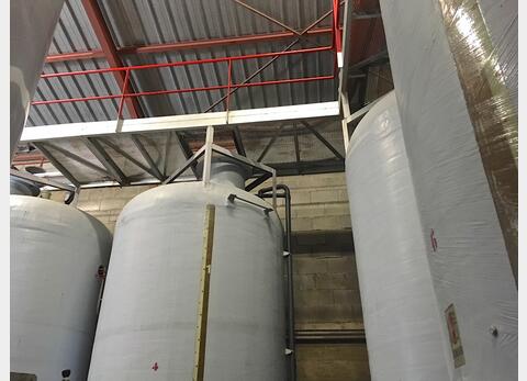 Cuve de stockage fibre - Volume : 150 hectos (15000 litres)