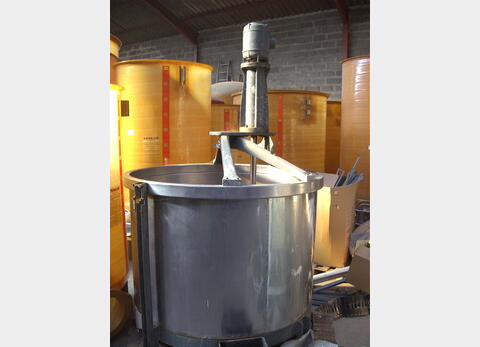 Cuve inox de mélange 2000 litres  - avec disperseur rotor stator