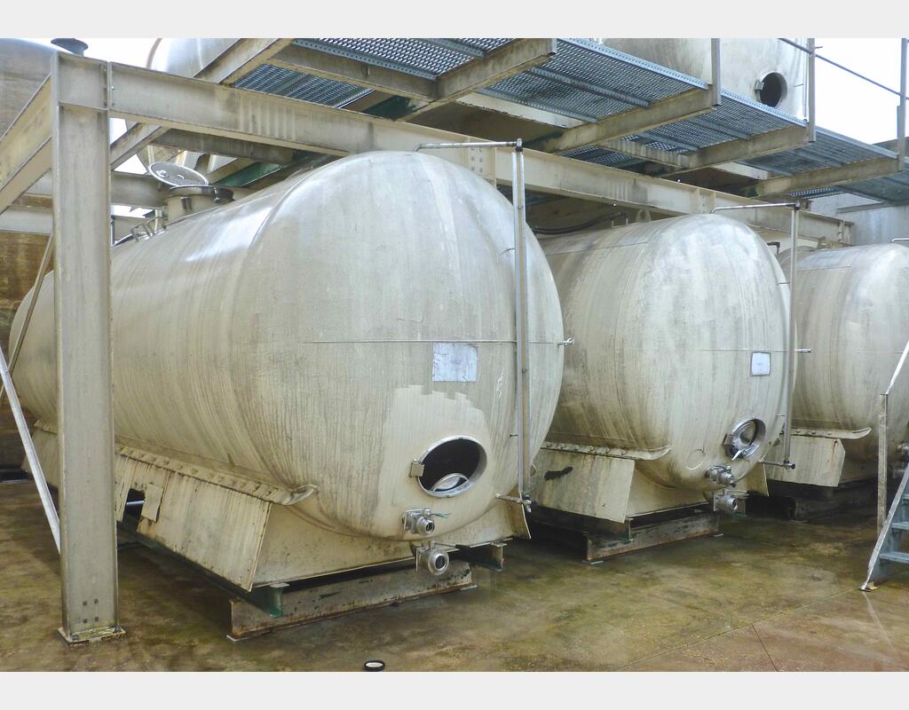 Cuve de stockage horizontale inox 316L - Volume : 200 hls (20 000 litres)